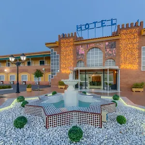 3* Hotel Torre De Guzmanes